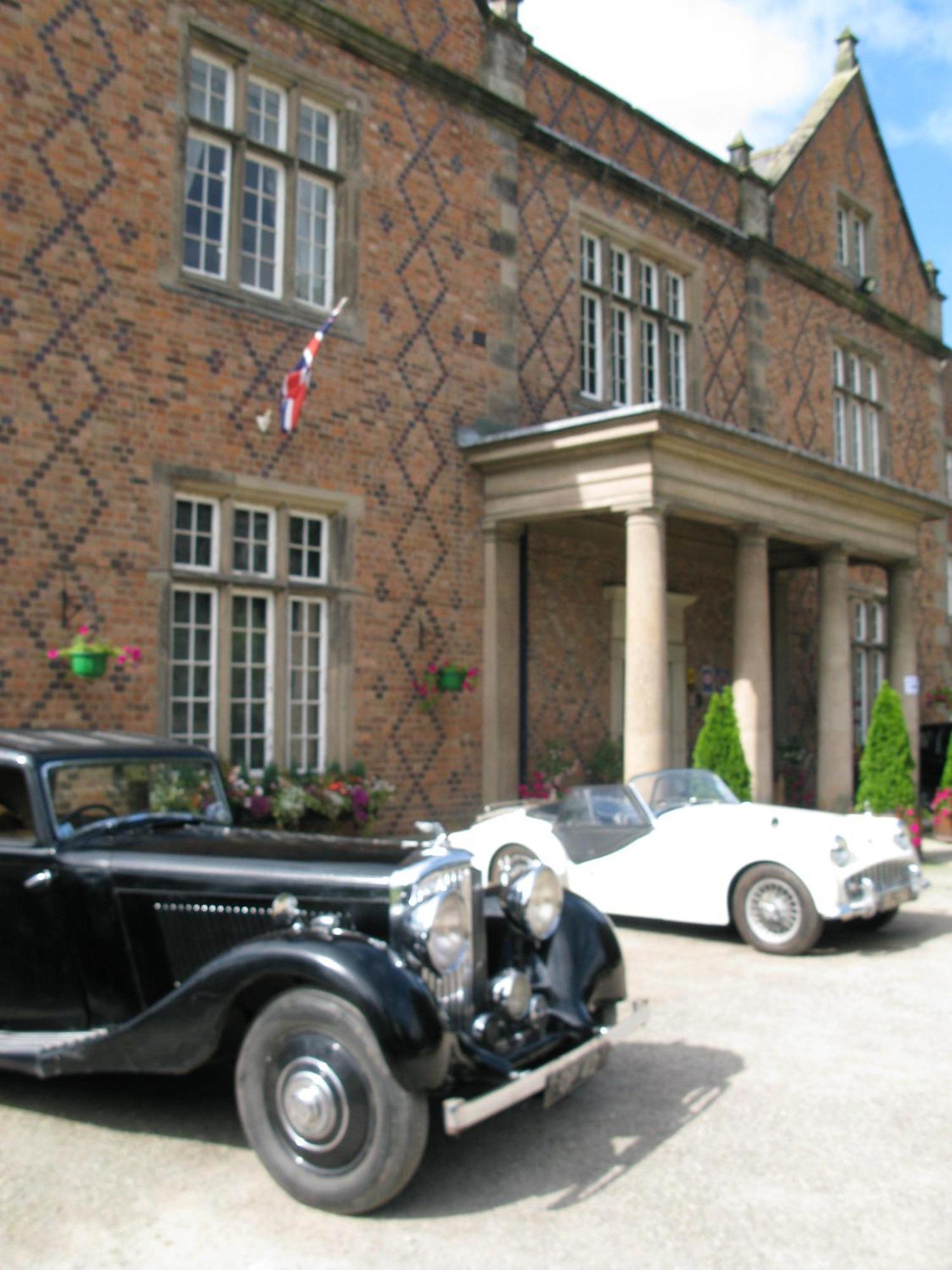 Willington Hall Hotel Tarporley Bagian luar foto