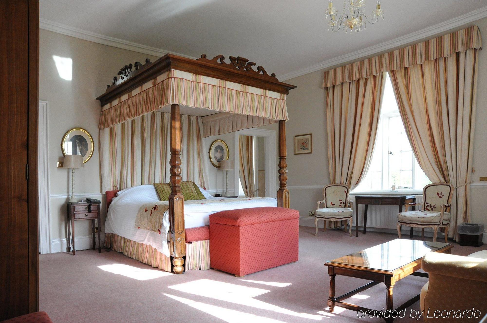 Willington Hall Hotel Tarporley Bagian luar foto