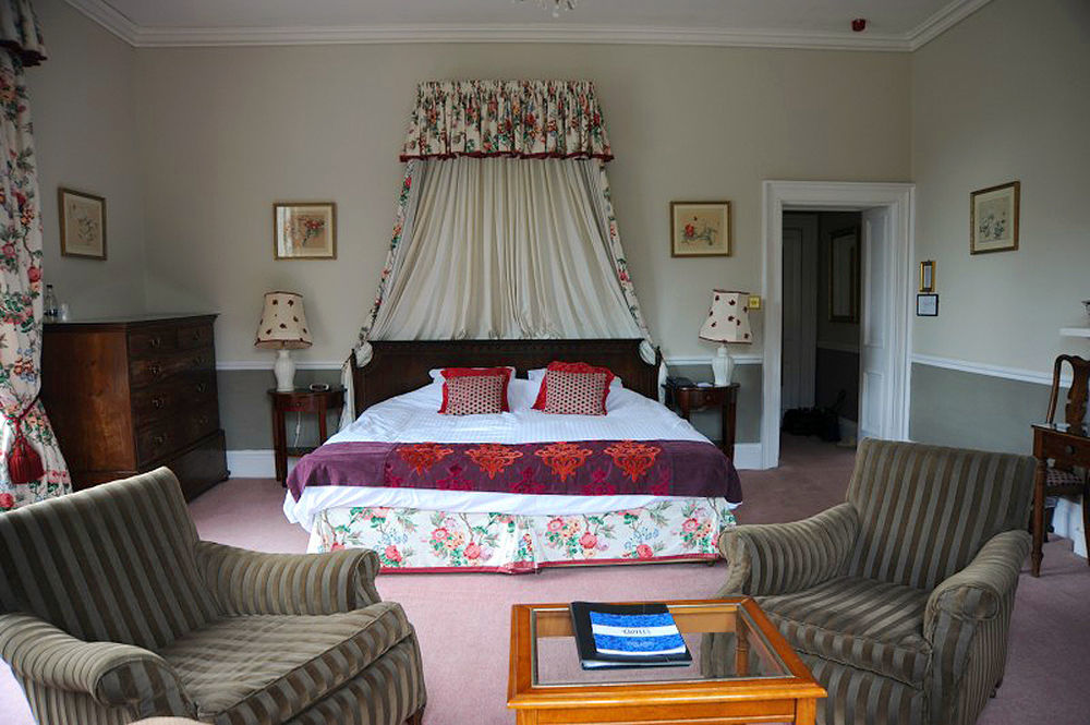 Willington Hall Hotel Tarporley Bagian luar foto