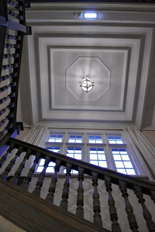 Willington Hall Hotel Tarporley Bagian luar foto